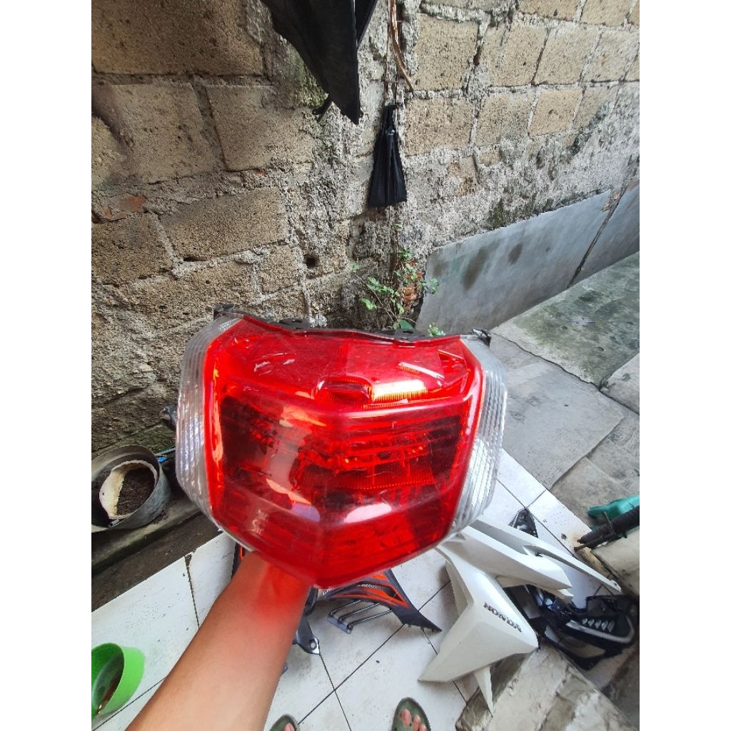 STOPLAMP LAMPU BELAKANG NMAX OLD ORIGINAL