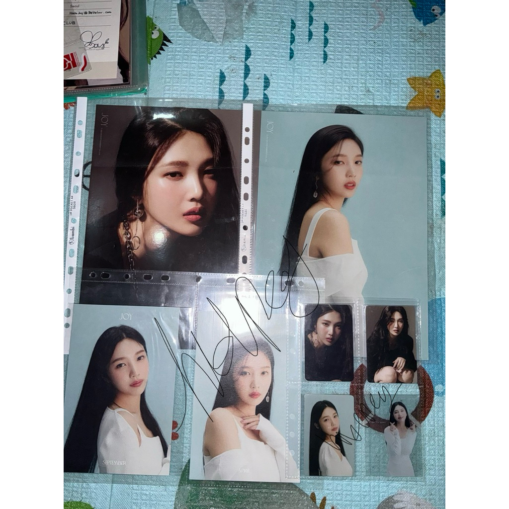 SEASON GREETING RED VELVET 2021 JOY SET SG21