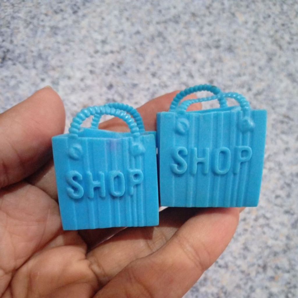 Miniatur Tas belanja biru barbie LOL Moose