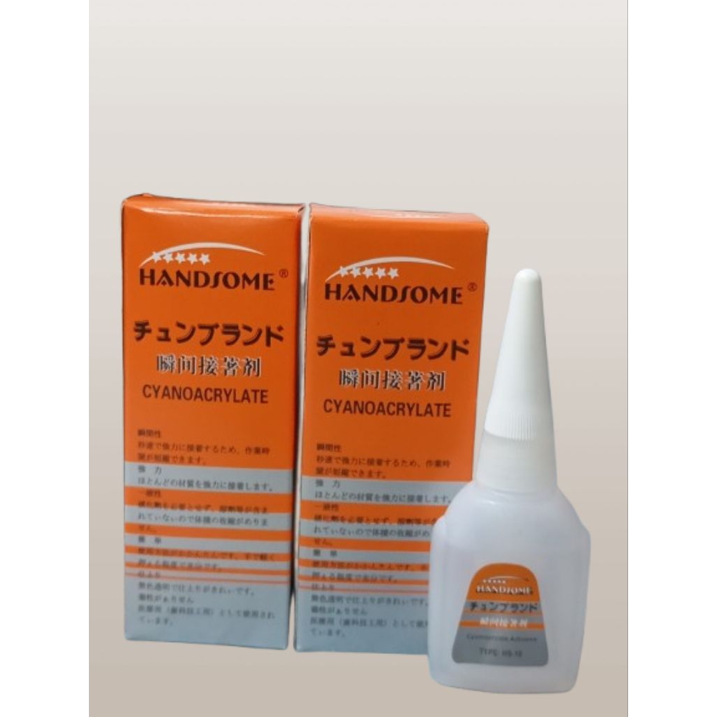 

Lem Korea Merk Handsome Tutup Putih