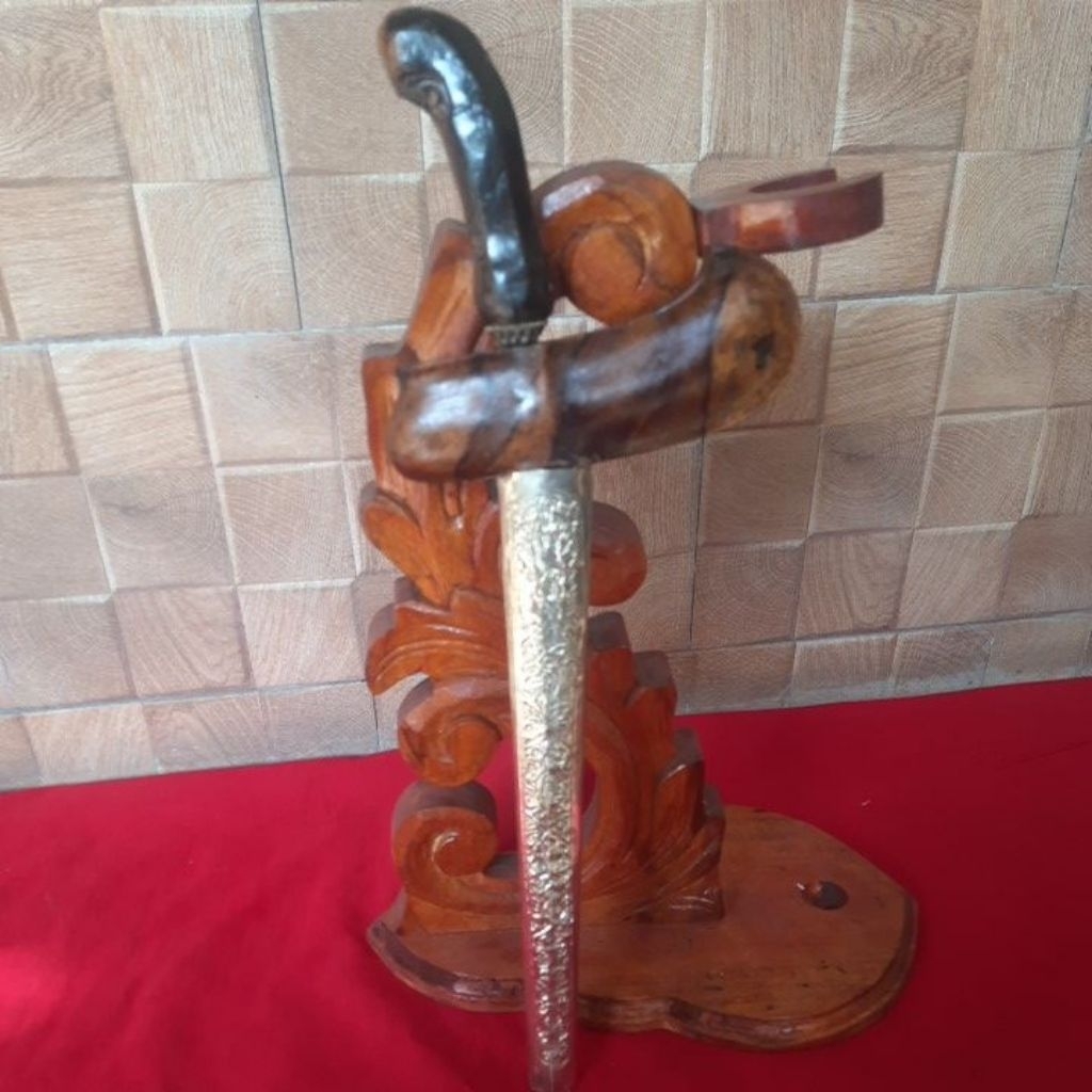 Keris Patrem Pasoepati Sepuh,Pamor Wos Wutah