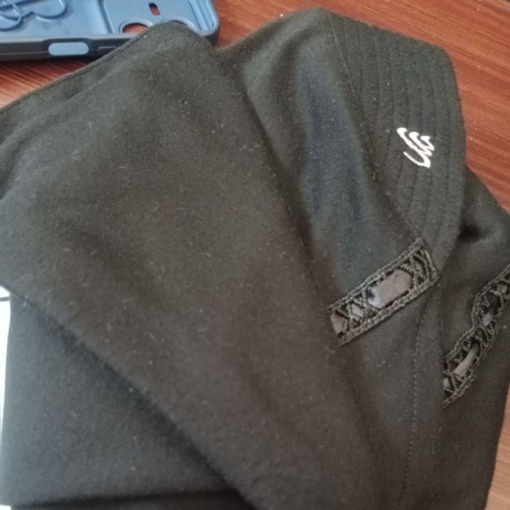 kerudung rabani warna hitam