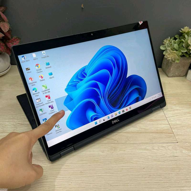 Laptop 2 in 1 Dell Latitude 7390 Core i5 Gen 8 Ram 16 GB SSD 1 TB Layar 13 inch Touchscreen ( Flip 3