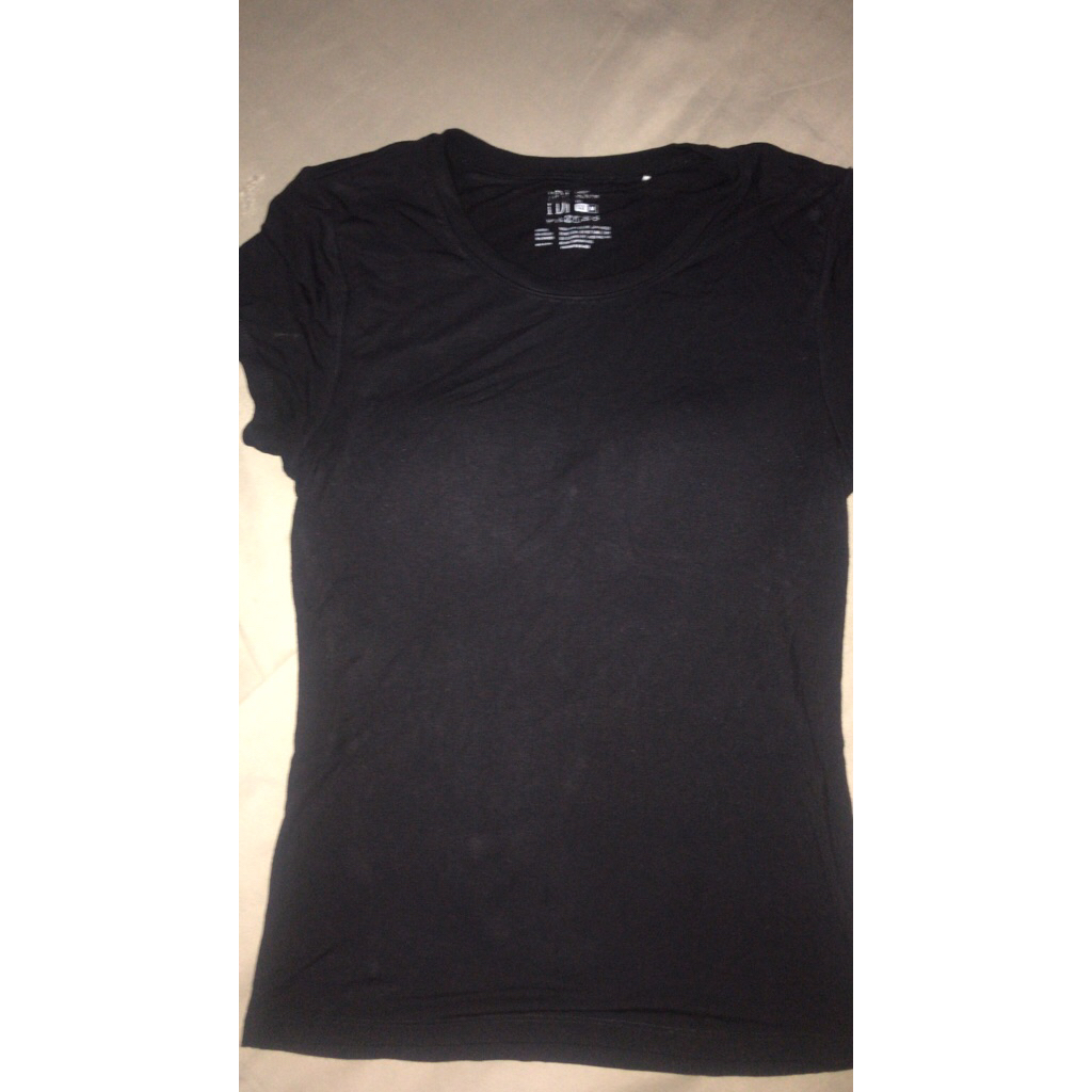 kaos pressbody hitam cup bra