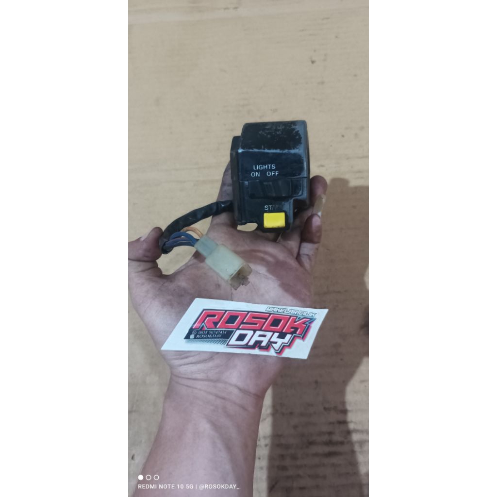 Holder Kanan Fiz R Original Holder Saklar Kanan Yamaha F1Z R FIZ R Fiz R Vega Lama Original Lepasan 
