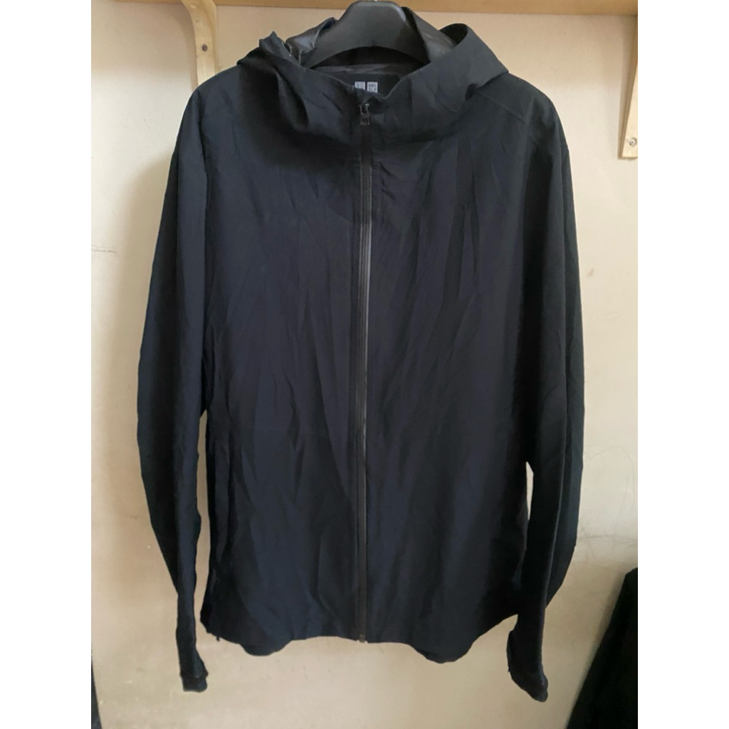 Uniqlo Blocktech size XL