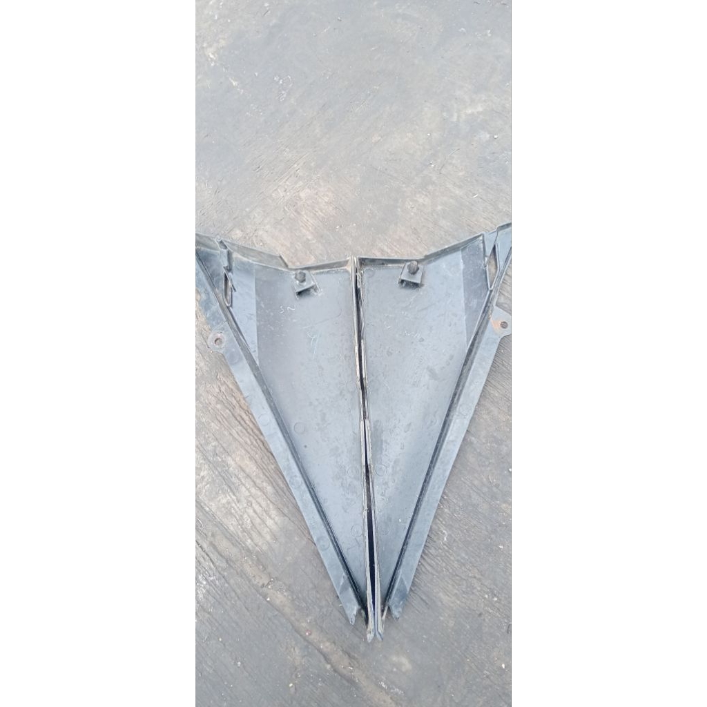 tutup cover aki Yamaha Vixion Vixion KS Vixion New barang ori copotan