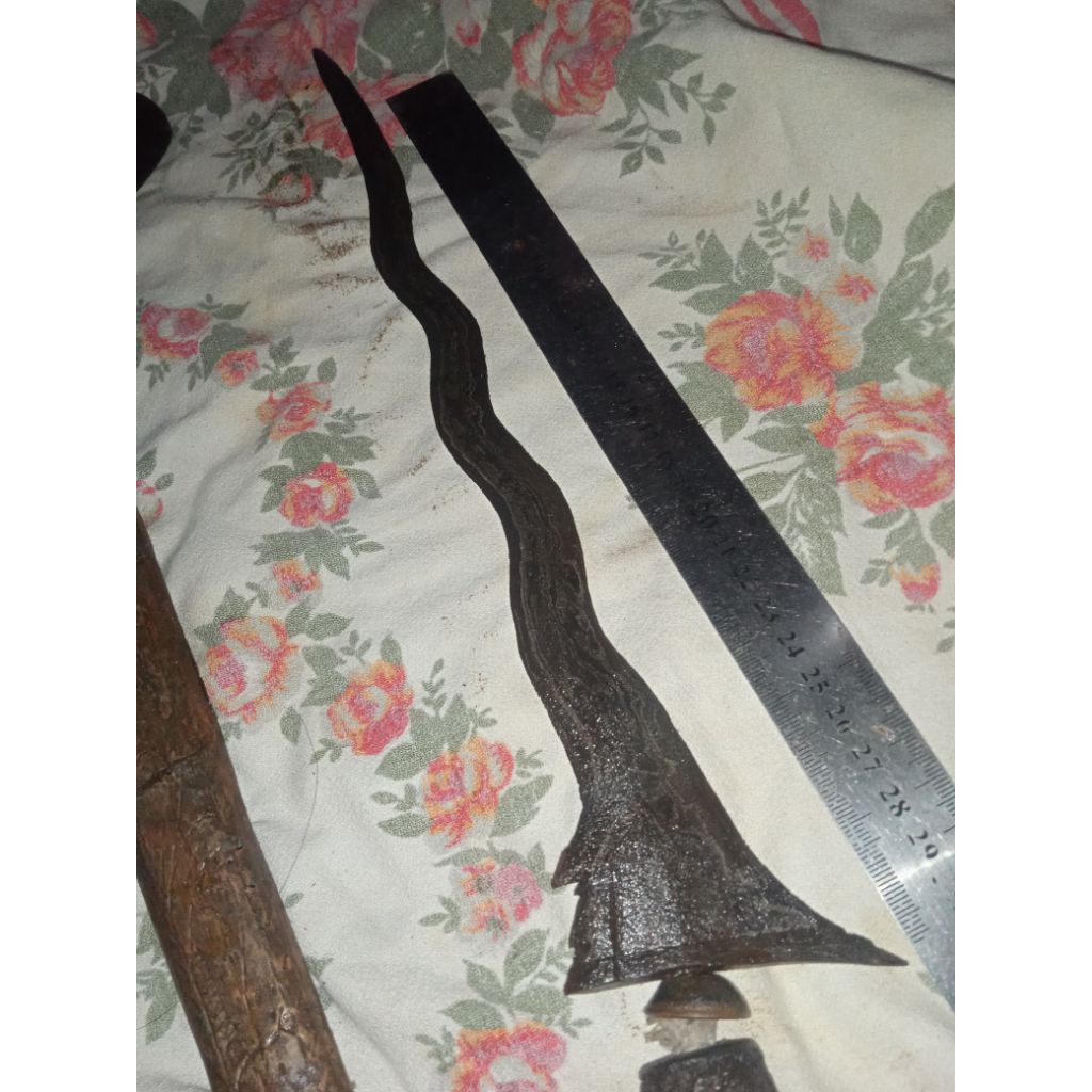 keris Sunan Kalijaga Kyai Carubuk sepuh tua asli dari Demak