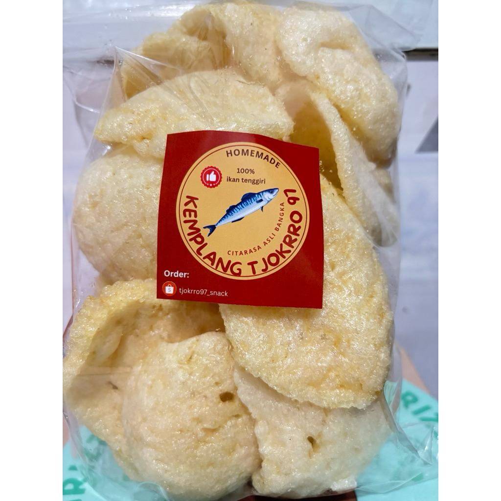 

Kemplang Bangka Asli Ikan Tenggiri