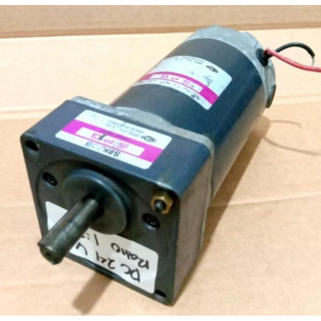 DC.motor.gearbox.SPG.24V.500rpm
