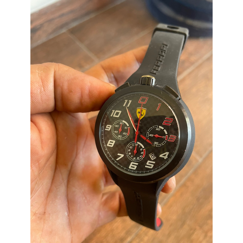 jam tangan ferrari