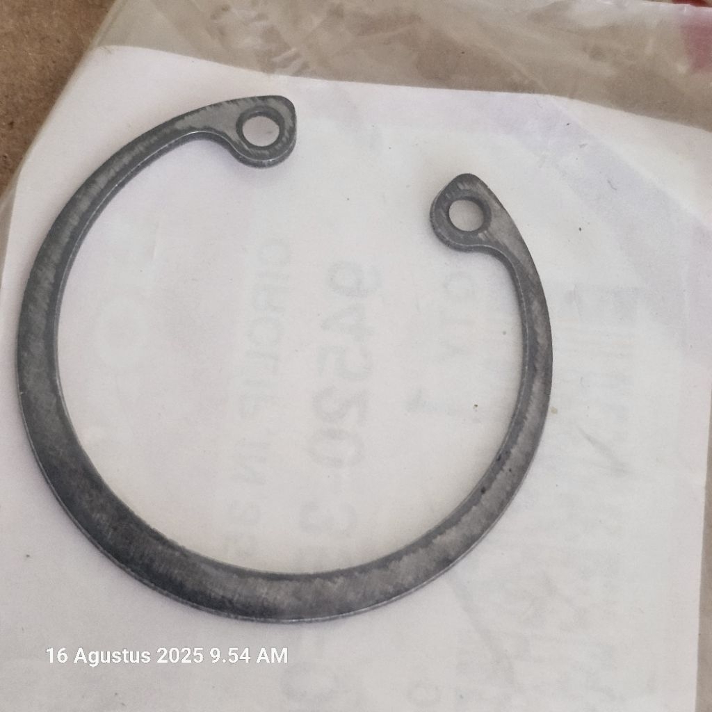 Circlip garpu temgah CS1/CB 250R 52MM . 94520-350-00