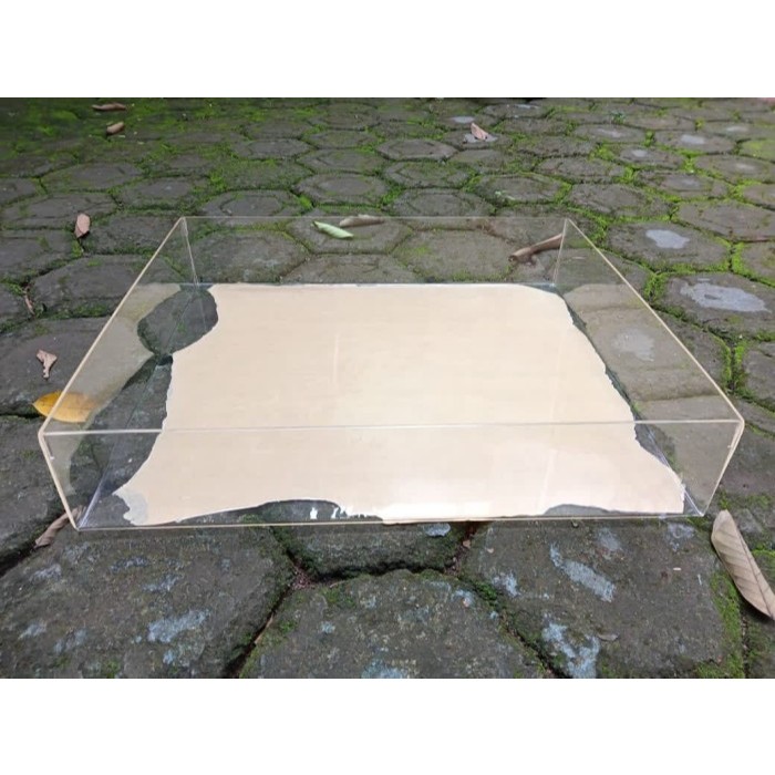 

Tutup Kotak Akrilik PxLxT 31x29x3cm