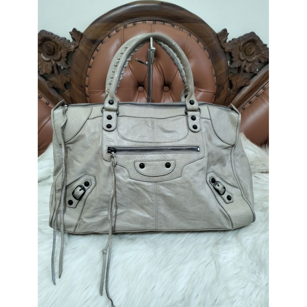 Balenciaga  Cream Leather Top Handle