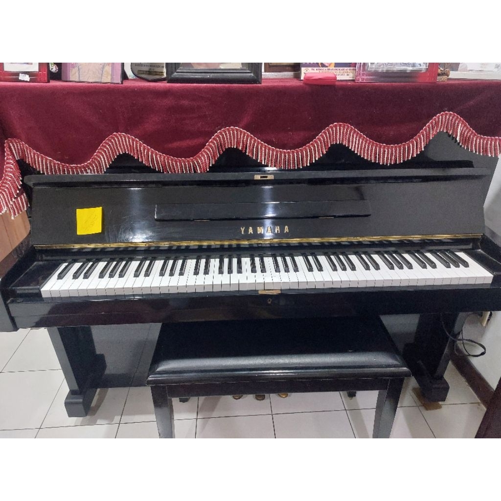 Piano Yamaha U2H original