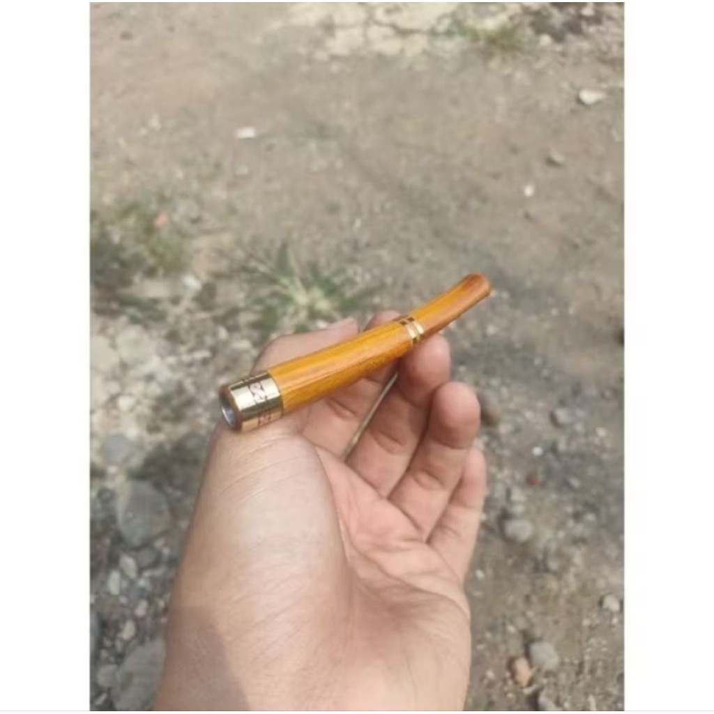 koleksi Kerajinan kayu souvenir pipa galih kayu gaharu lengkung 8cm asli original