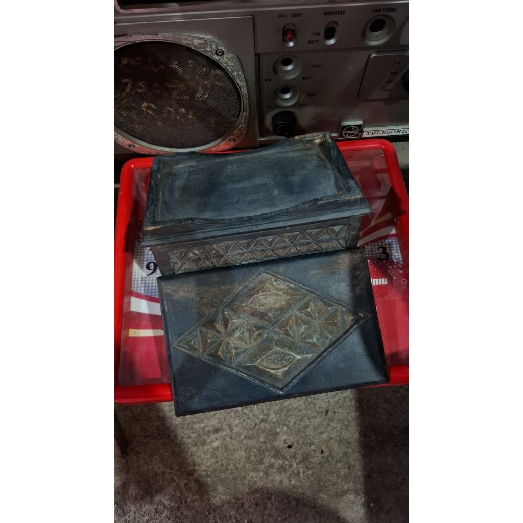Kayu box 85rb jadul antik vintage display lawas kuno
