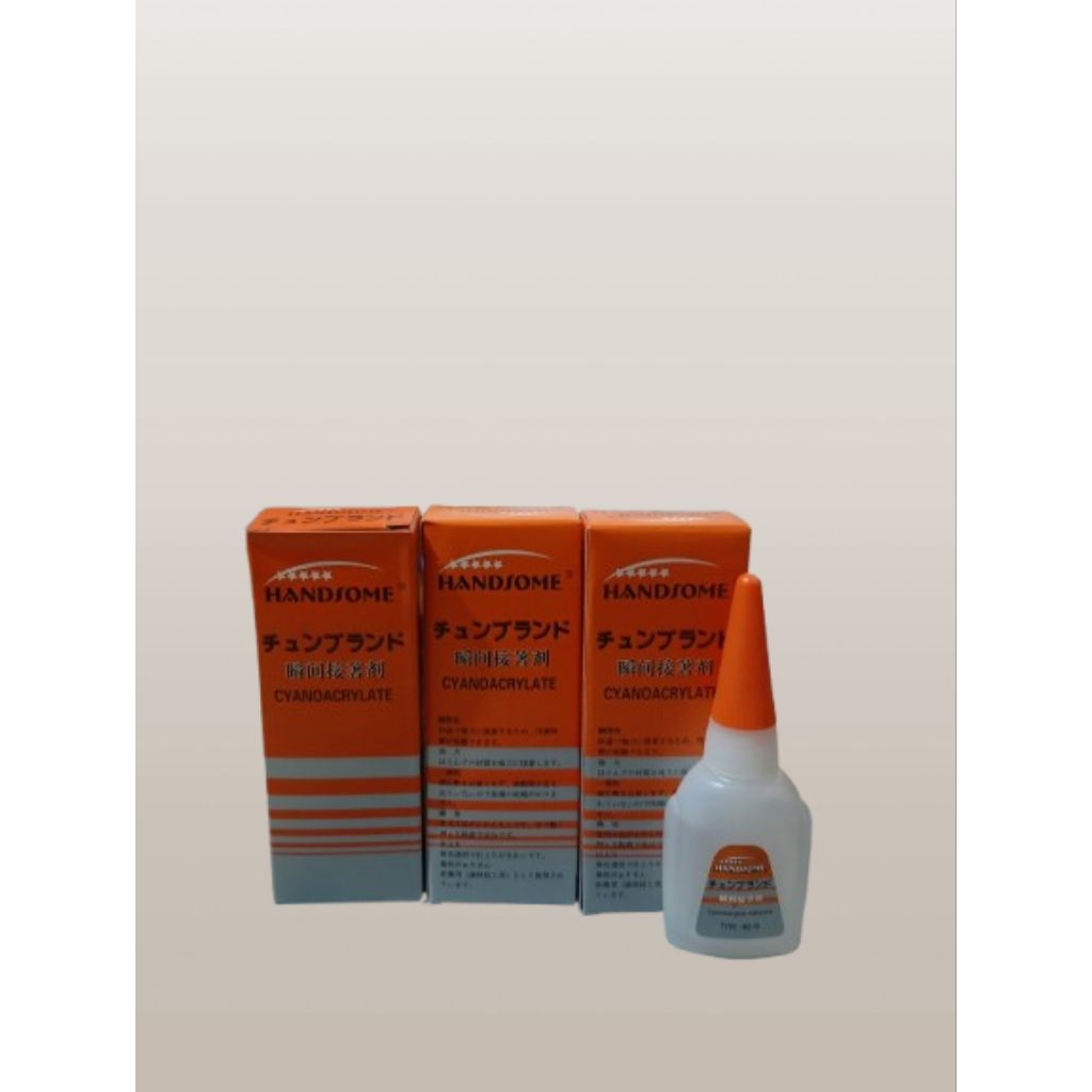 

Lem Korea Merk Handsome / Lem Cair Tetes/ Per 1 Pcs