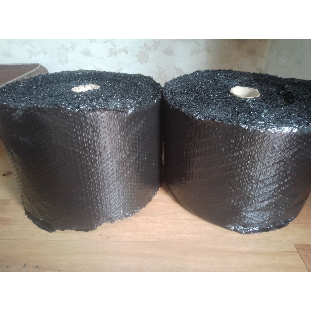 

bubblewrap hitam MP 30 x 50 m bubblewrap jatinangor