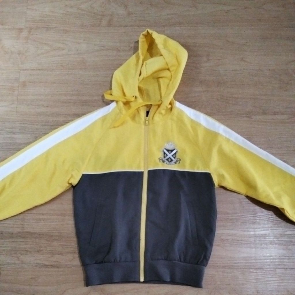 jaket anak laki-laki McGregor preloved