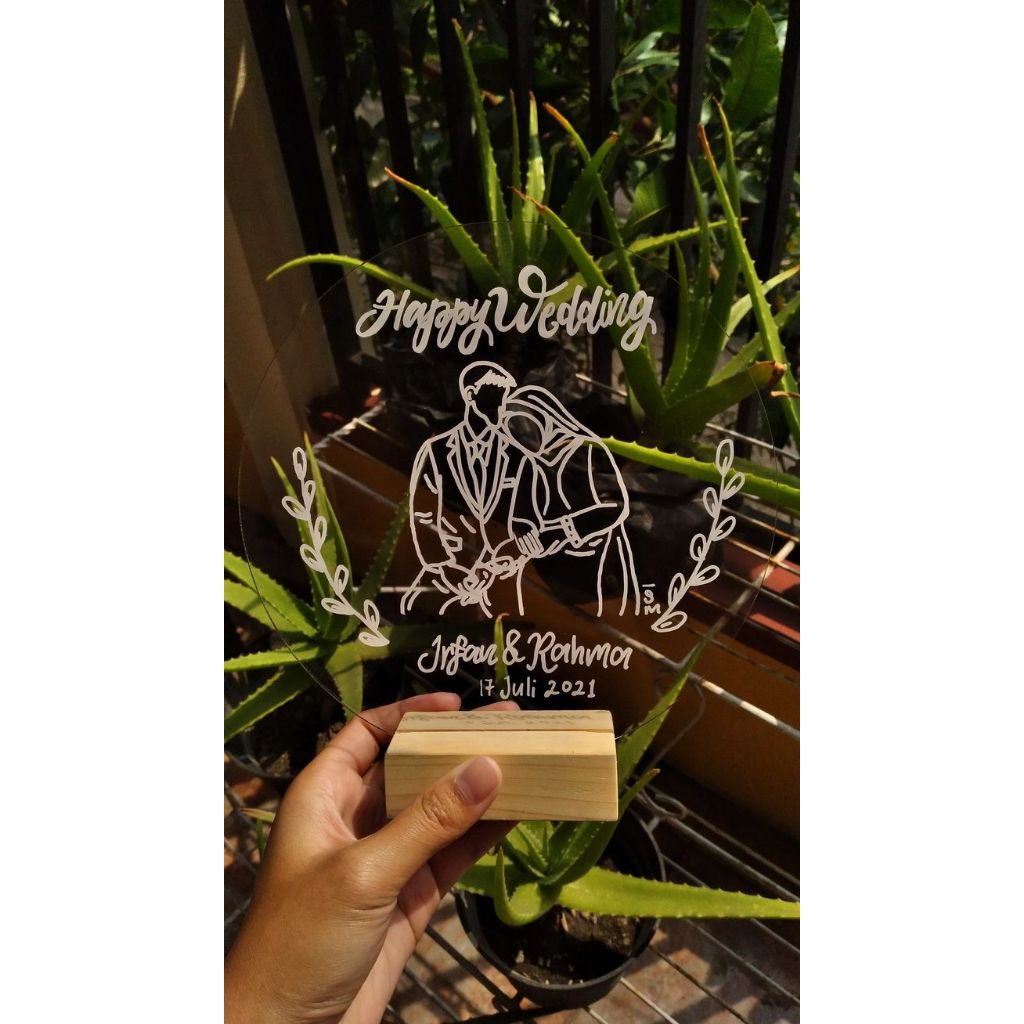 Akrilik custom/akrilik custom tulisan/akrilik custom led/akrilik custom wisuda/akril custom bening/a