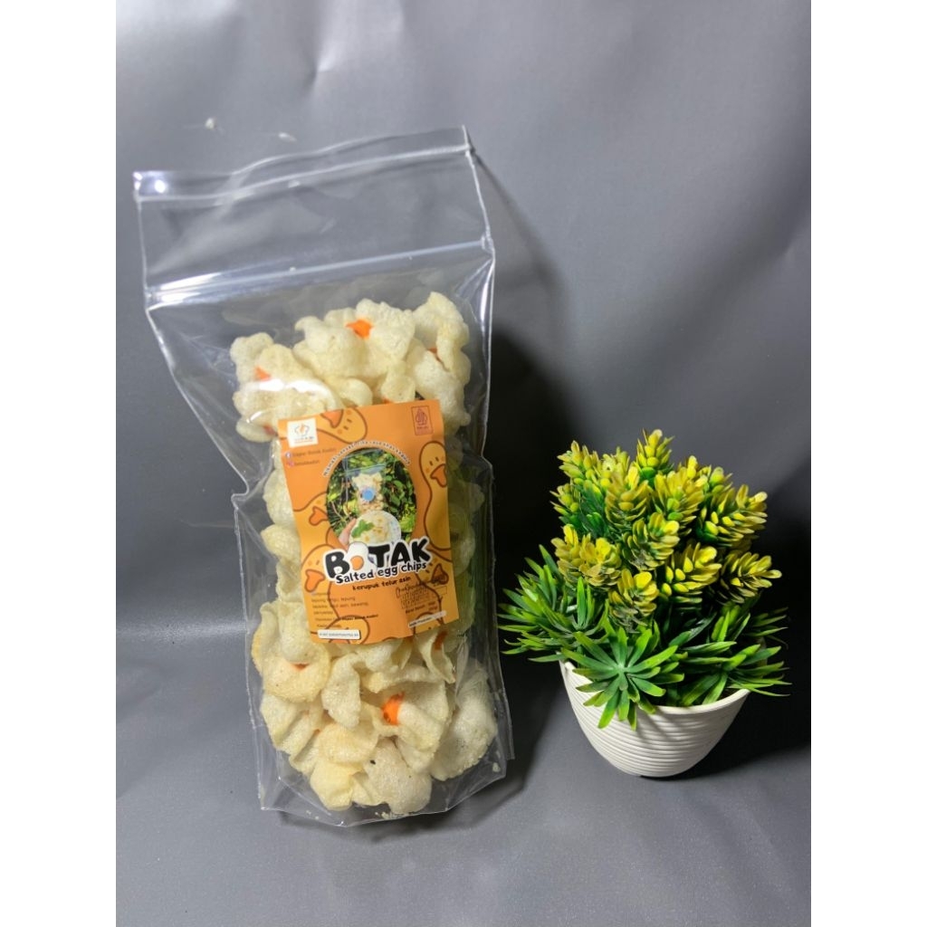 

Kerupuk Telur Asin 80gr