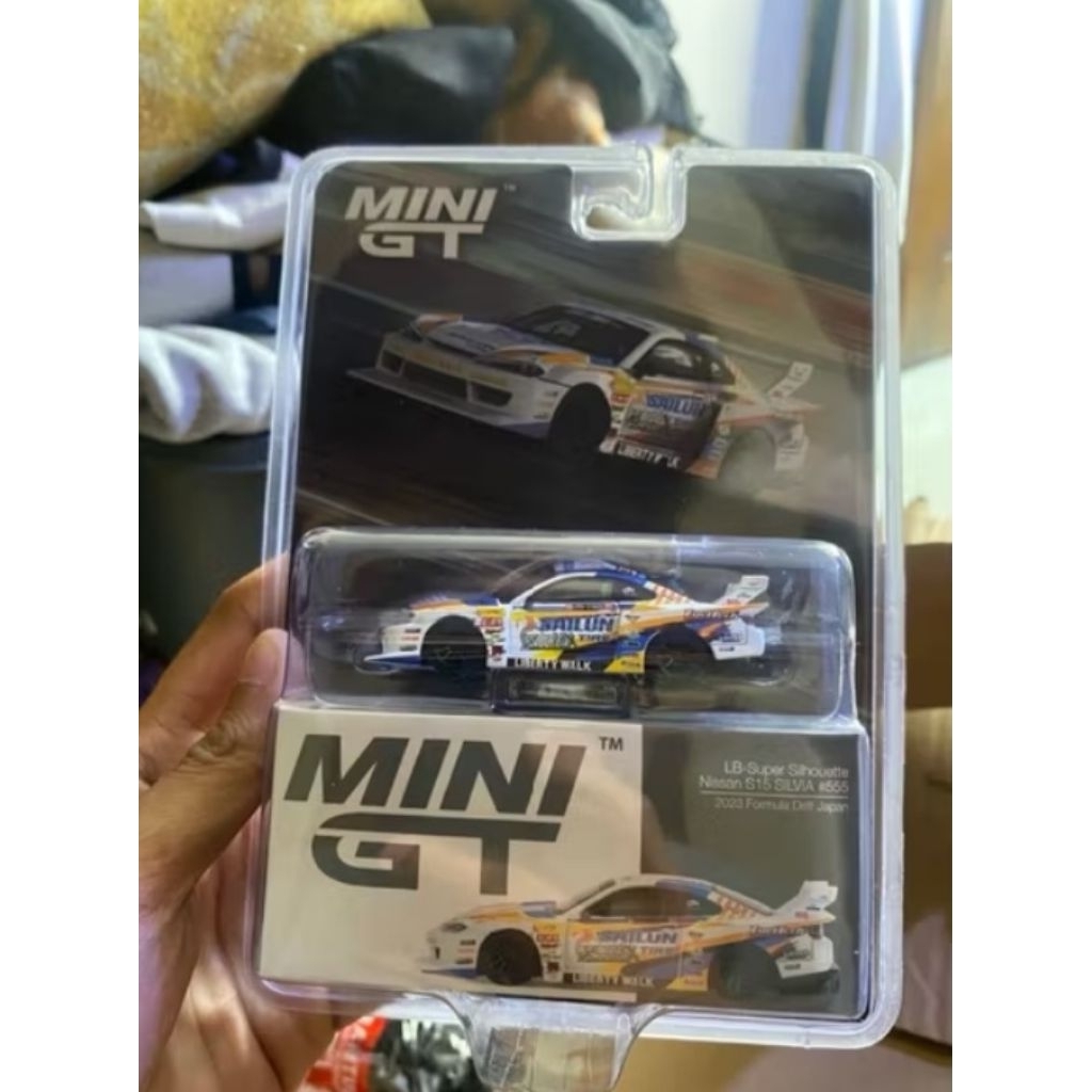 mini GT sailun Blister s15