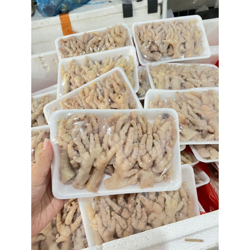 

CEKER TANPA TULANG FROZEN vakum 180gr-200gr