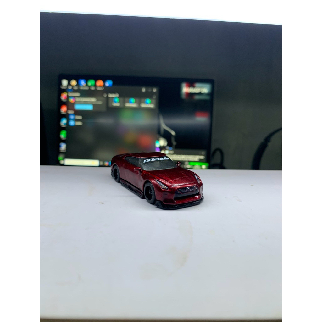 Hotwheels Nissan GT-R R35 Custom Diecast