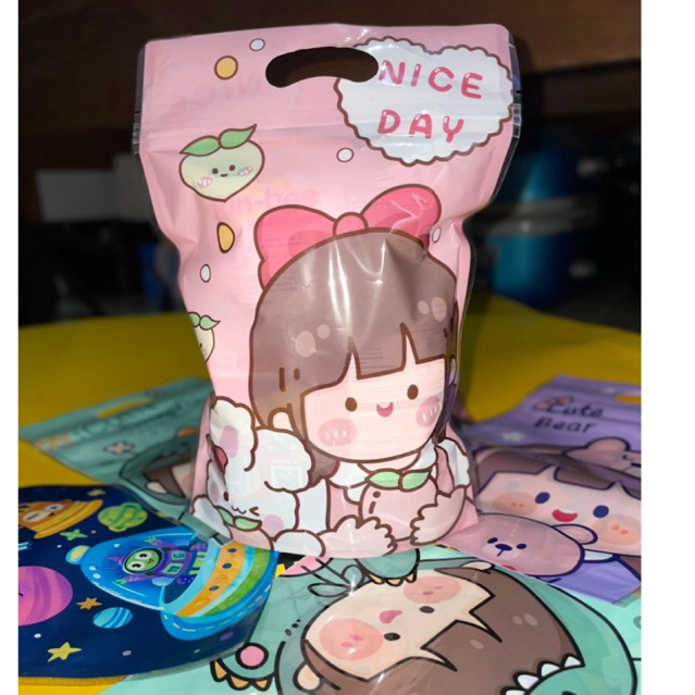 

Paket bingkisan/snack ulang tahun murah