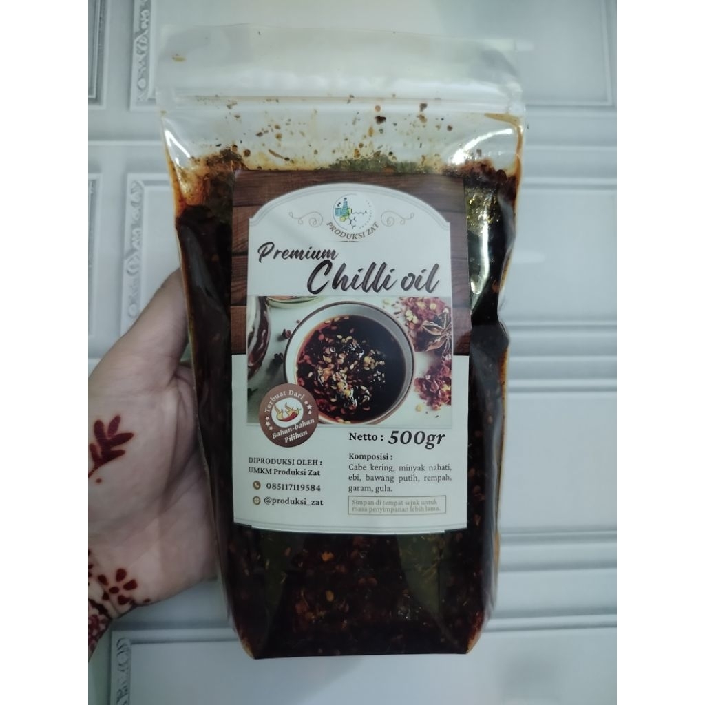 

Chili oil with Ebi anda Garlic (500g)