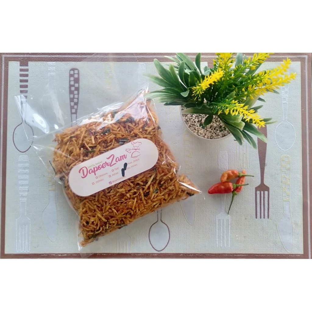 

Kering Kentang Daun Jeruk 500 gram