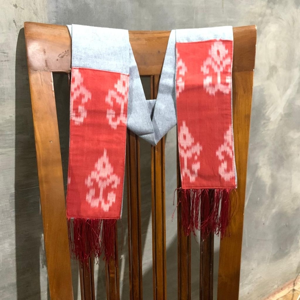 Selendang Tenun Pagatan | Scarf