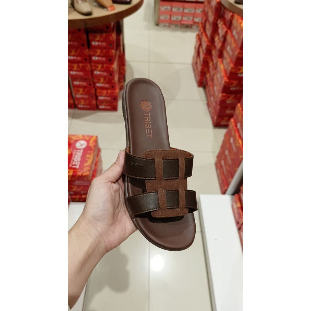 Sandal teplek wanita brand Triset