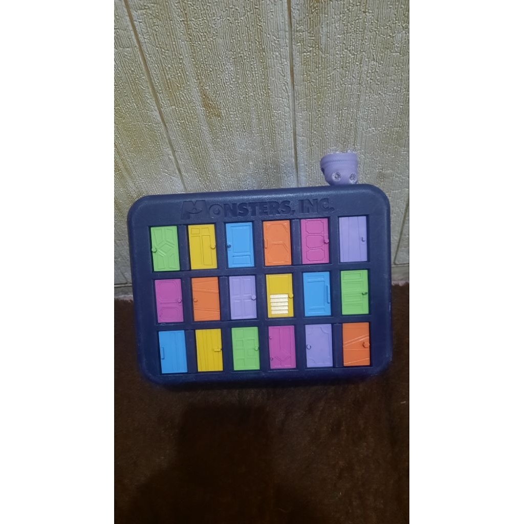 

Bucket Popcorn Monster Inc