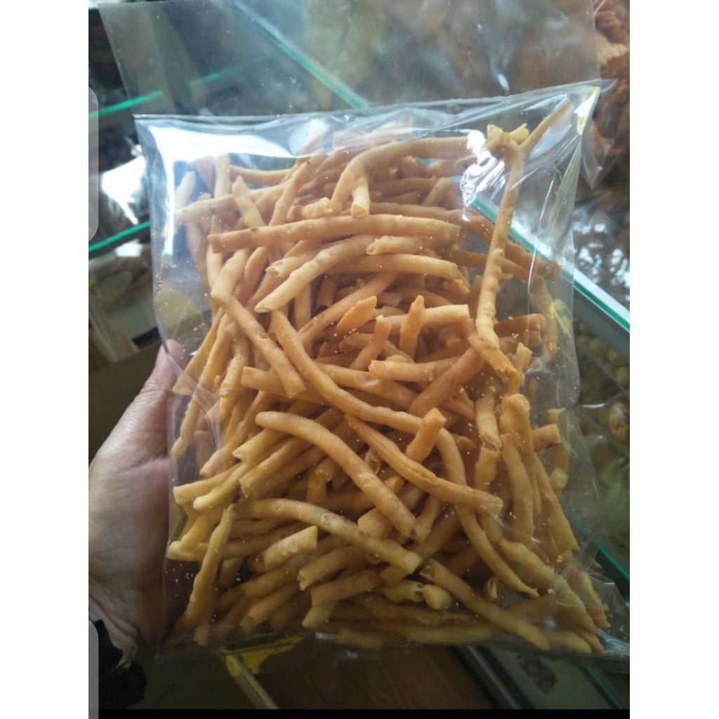 

250 gr sistik kue keripik bawang asin gurih cemilan/makanan ringan kiloan enak nikmat harga murah oleh-oleh bandung