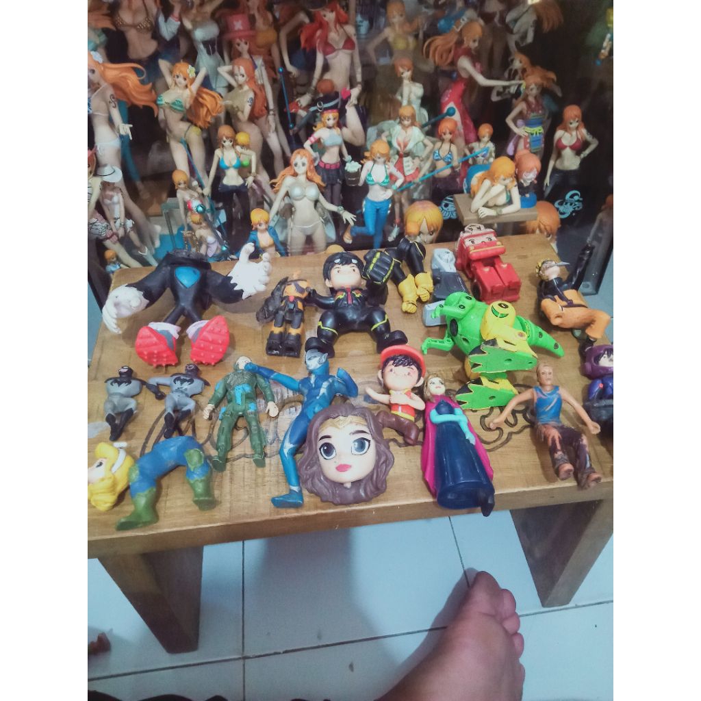junk action figure set