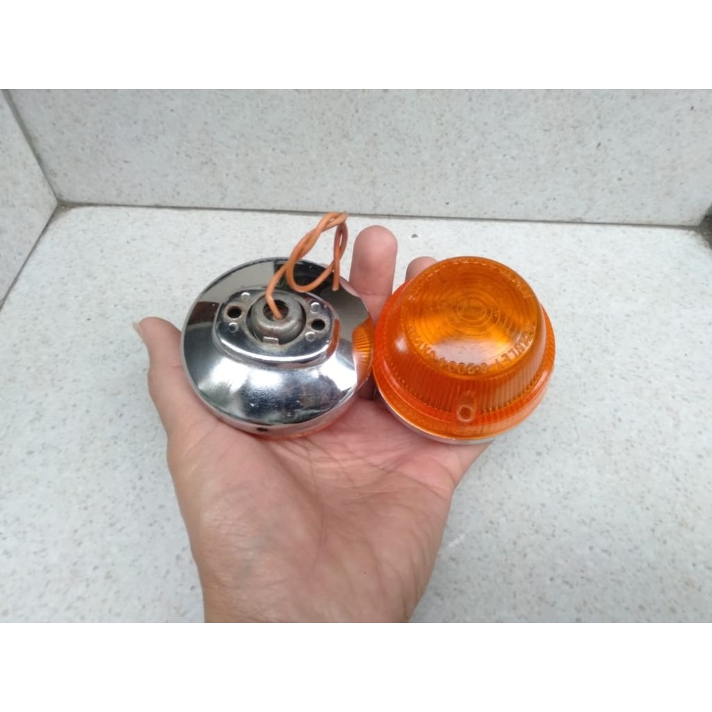 Dudukan Sein Depan Honda C70 MK1 MK2 MK3 C90 Original