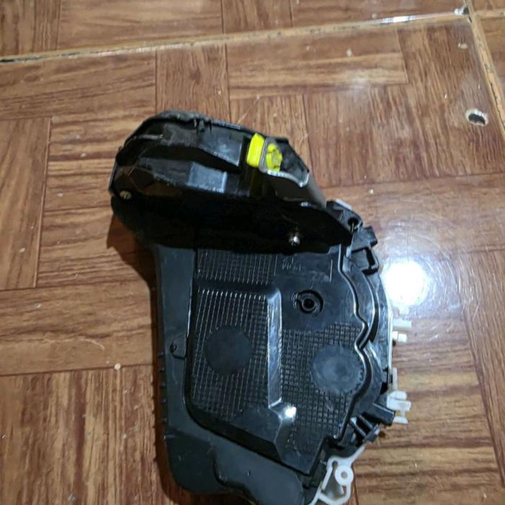 Door lock pintu tengah belakang kanan honda hrv crv gen all new jazz rs gk5 2013-2021 asli