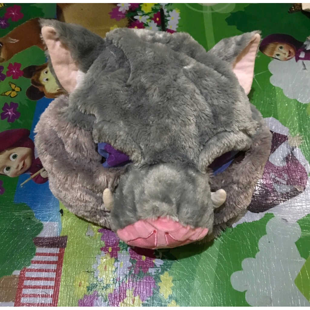 Topi Inosuke cosplayer mata bisa melihat demon slayer (boar)