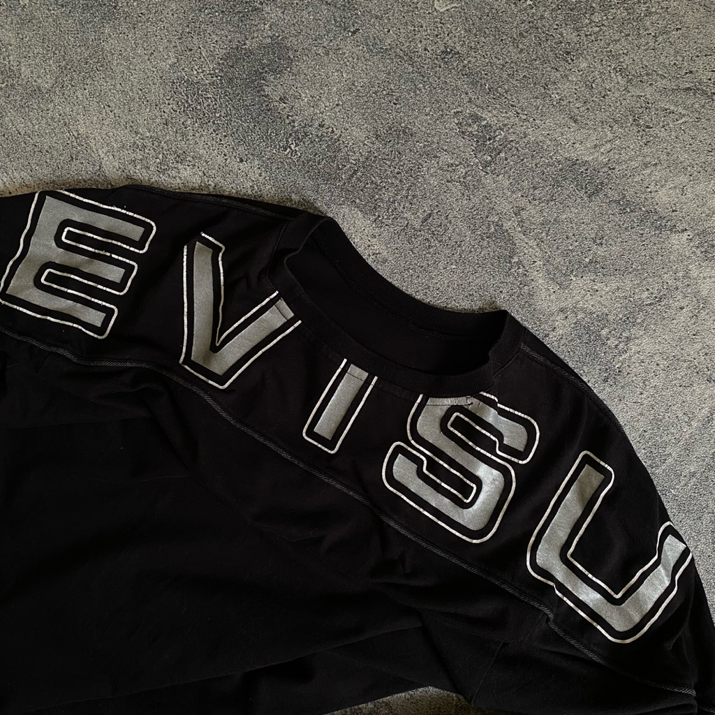 KOAS LENGAN PANJANG LONGSLEEVE EVISU SPELLOUT BIG LOGO ORIGINAL