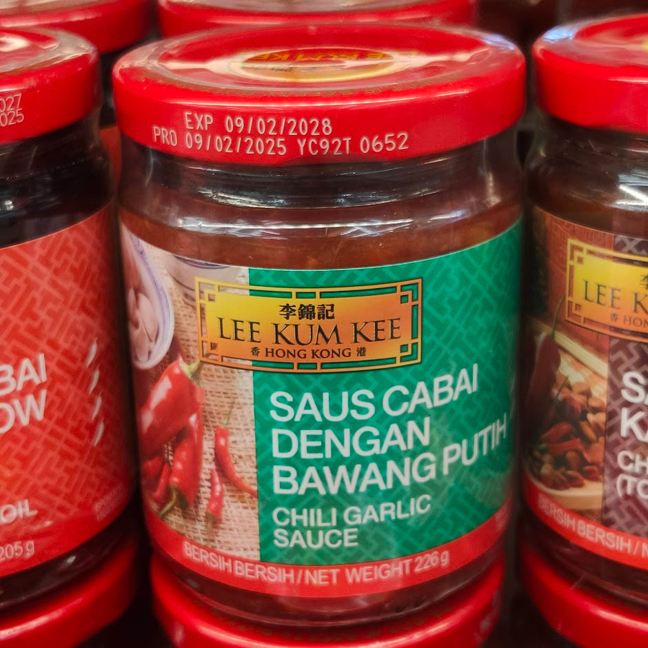 

LEE KUM KEE Chili Garlic Sauce 226gr