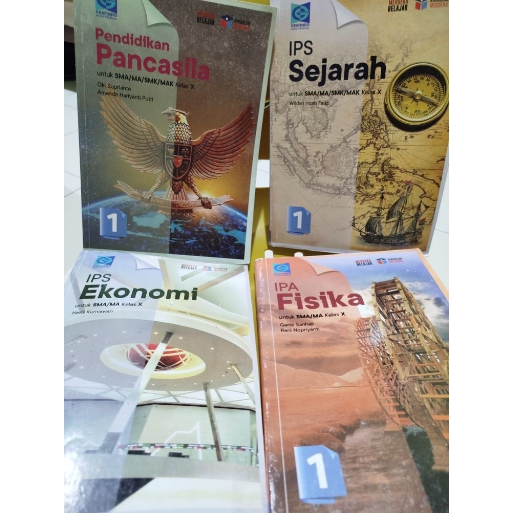 Buku Paket Grafindo Bekas Pakai Mulus Kelas 10 Kelas X Buku Pancasila Ekonomi Fisika Sejarah Kurikul