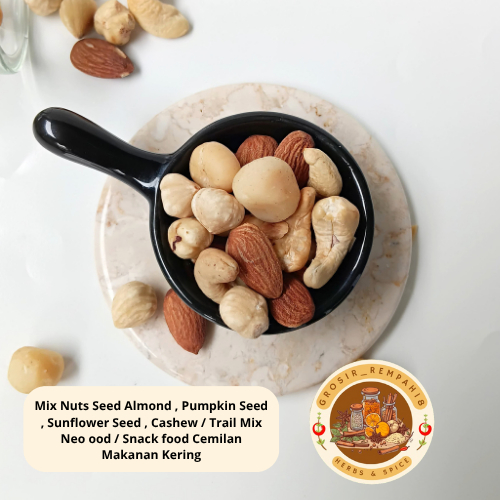 

Mix nuts seed almond , pumpkin seed , sunflower seed , cashew / trail mix neo ood / snack food cemilan makanan kering