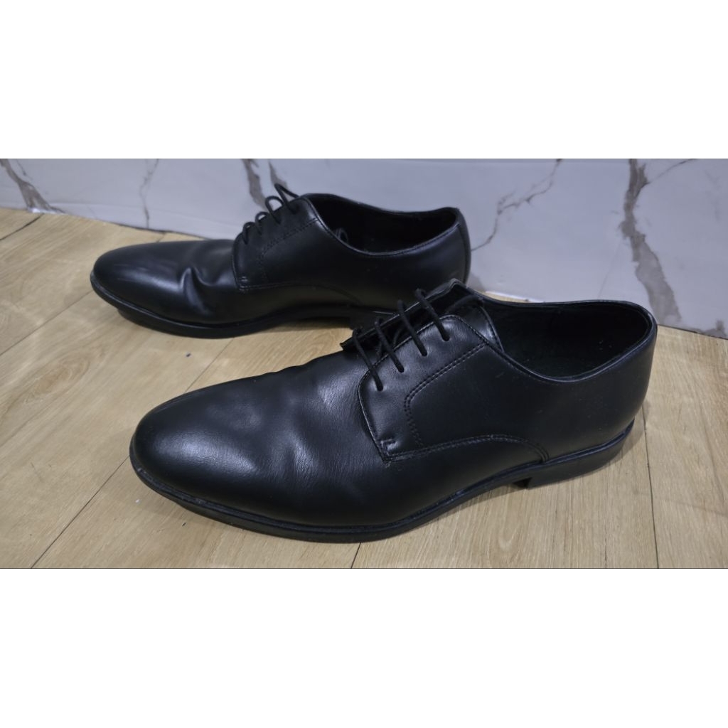 Sepatu Pantofel H&M Ori size 10 43 Masih Cuakep