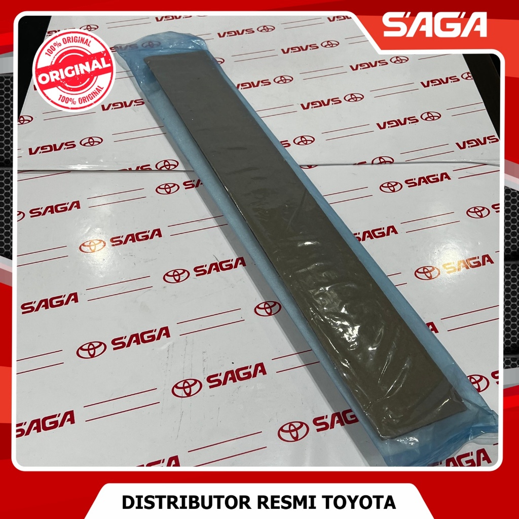 SAGA | Pelipit Kaca Belakang Luar Kiri Calya Sigra Pelipit Pintu Karet Kaca Calya Sigra Original 681