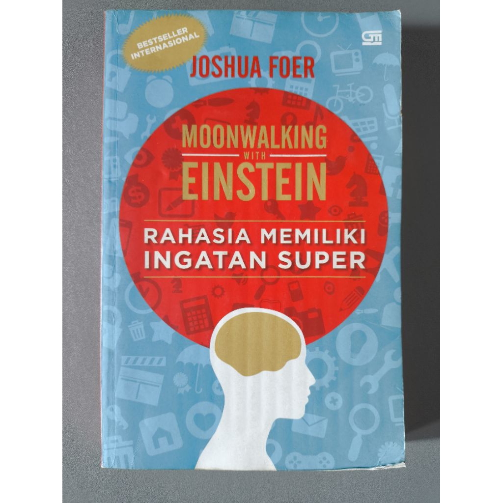 Moonwalking With Einstein || BUKU ORI || Preloved