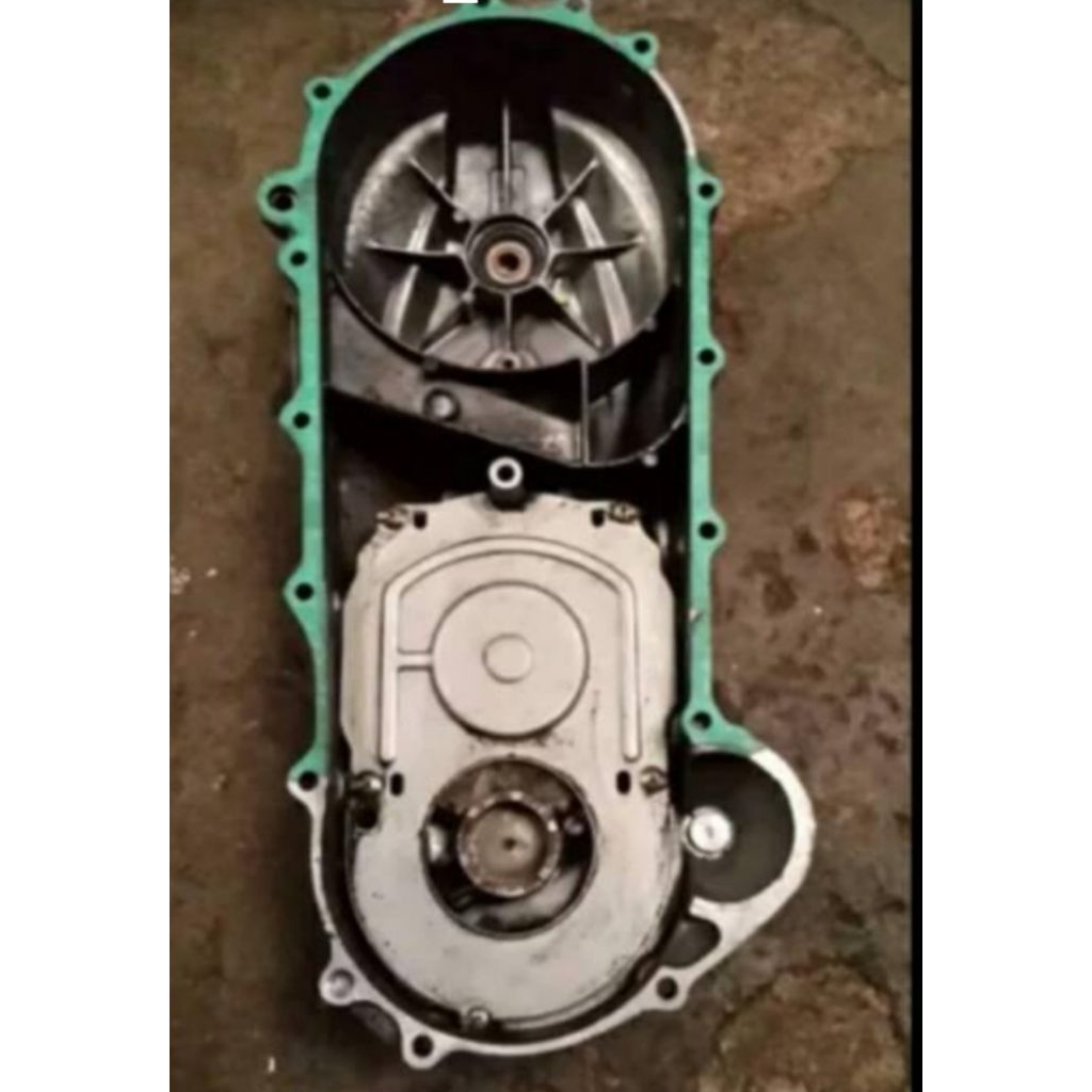 BLOCK BLOK BAK CVT COVER MESIN TENGAH KIRI BEAT FI NON ESP DOUBLE STARTER KASAR SCOOPY FI NON ESP