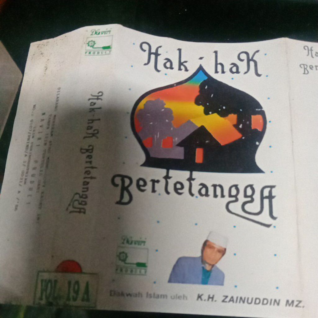 kaset pita ceramah KH. ZAINUDIN MZ A155