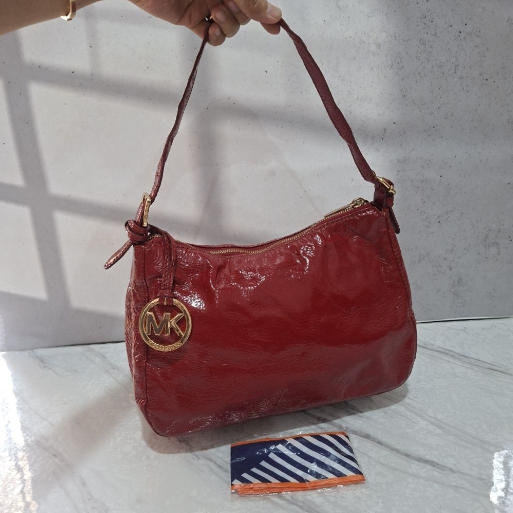 Tas Preloved Hobo MK Kulit Glossy